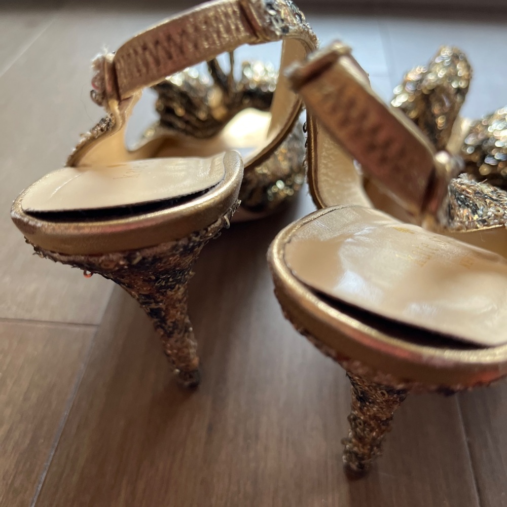 EUC Kate Spade ♠️ Golden sequin glitter Charm high heels 7 - Picture 12 of 12